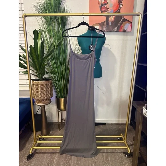 Double Lined Bodycon Maxi Dress in Gray- Size Medium - Picture 5 of 12